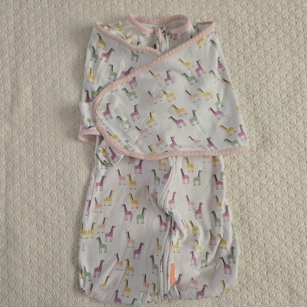 Swaddle Me Convertible Giraffe Print Swaddle Size X Large (6-9M)